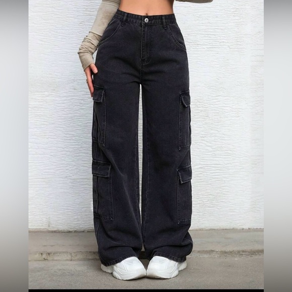 Dark Grey Women’s Cargo Jeans / Pants - Picture 6 of 11